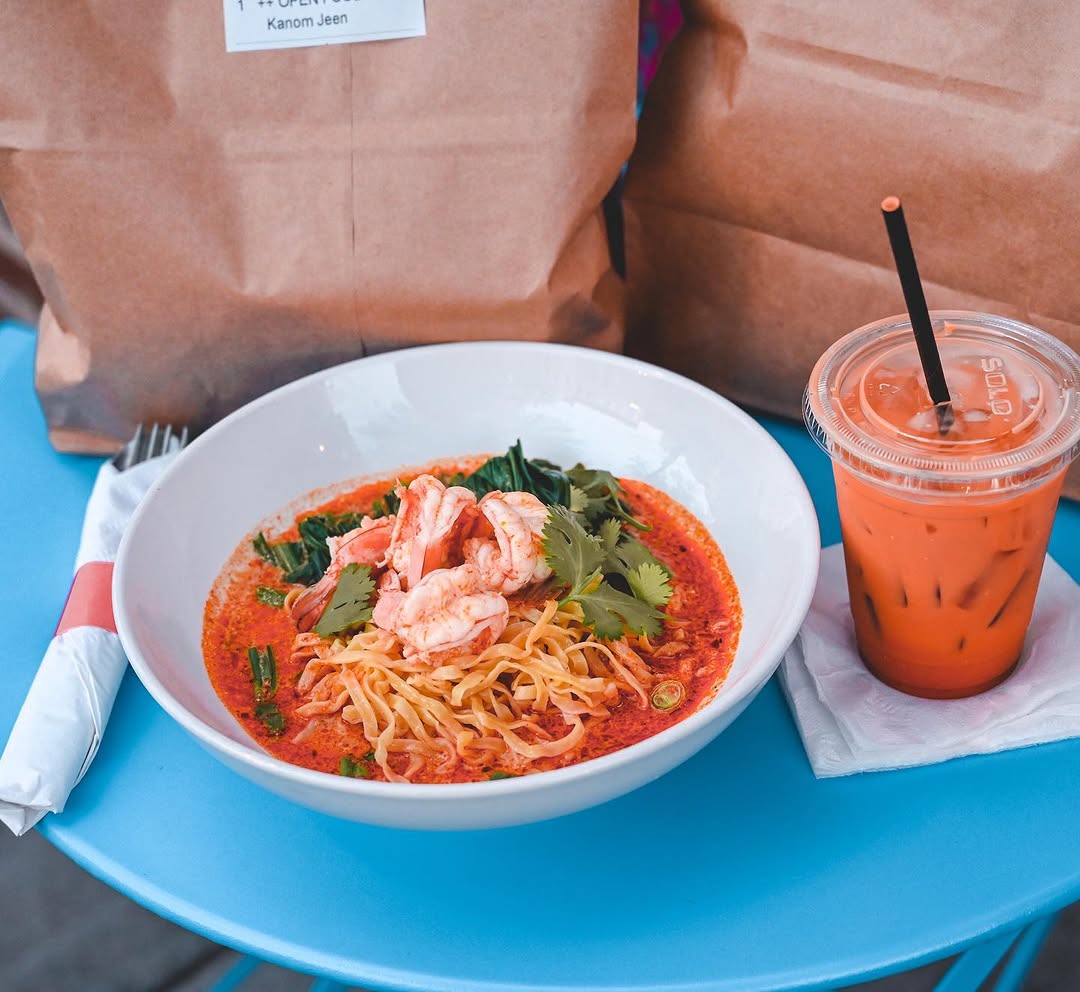 Fast Thai Delivery &amp; Takeout